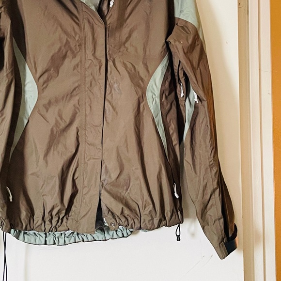 The North Face Jacket - Picture 13 of 15